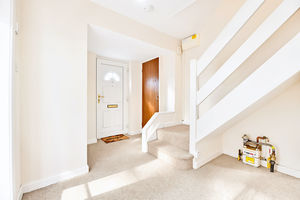 Entrance Hallway- click for photo gallery
